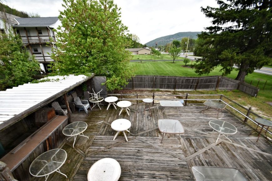 Image for Commercial Real Estate Auction: Slatington, PA: 6-11-19