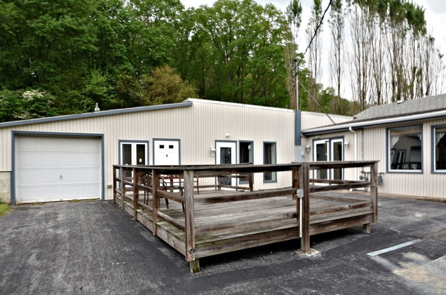 Image for Commercial Real Estate Auction: Slatington, PA: 6-11-19