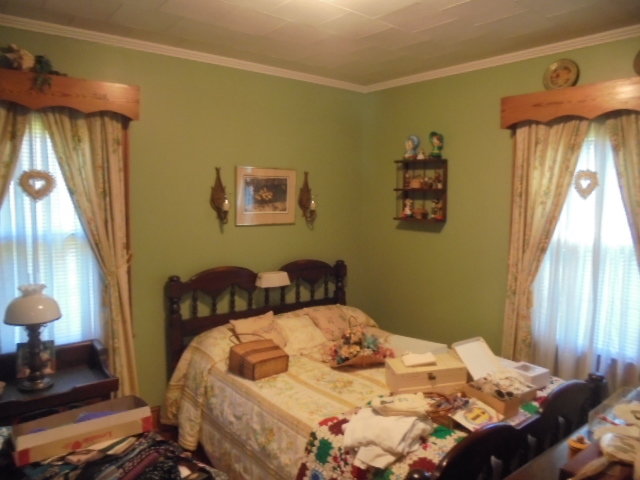 Image for REAL ESTATE AUCTION & PERSONAL PROPERTY