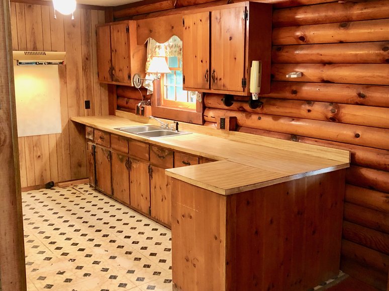 Image for 2 BR/1 BA Log Home on 2 +/- Acres in Augusta County, VA--ONLINE ONLY BIDDING!!