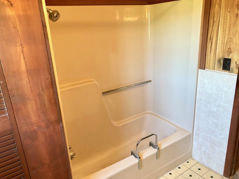 Image for 2 BR/1 BA Log Home on 2 +/- Acres in Augusta County, VA--ONLINE ONLY BIDDING!!