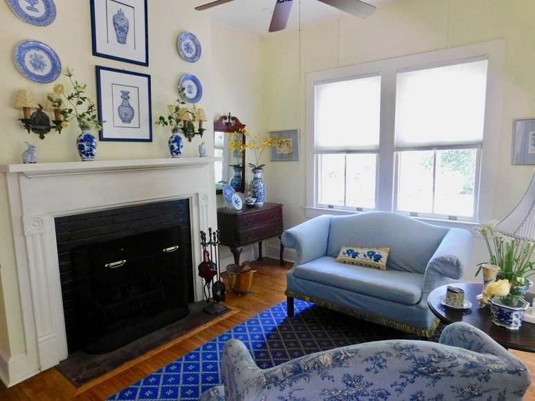 Image for Charming 3 BR/1 BA Home on 2 +/- Gorgeous Acres....Only 15 Miles from Charlottesville  & Close to Wineries!!