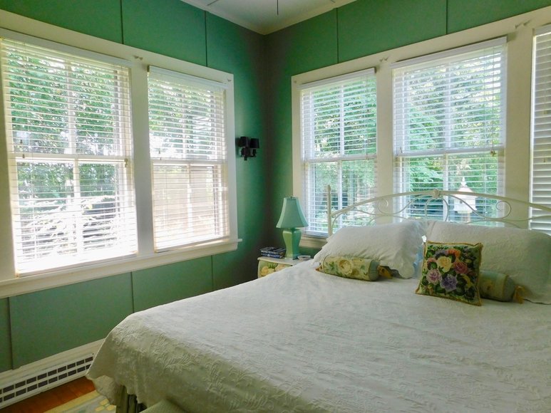 Image for Charming 3 BR/1 BA Home on 2 +/- Gorgeous Acres....Only 15 Miles from Charlottesville  & Close to Wineries!!