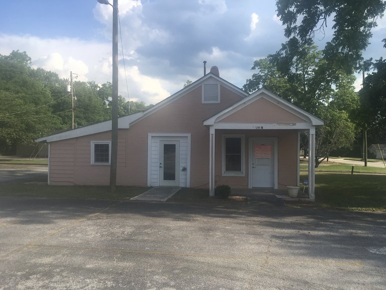 Former Medical Office Building
