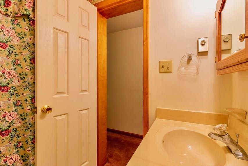 Image for Live Auction with Online Bidding ~ 3 BR/2 BA Brick Home w/Basement on 40.9 +/- Acres in Berkeley Springs, WV From the Estate of Helen M. Dodson