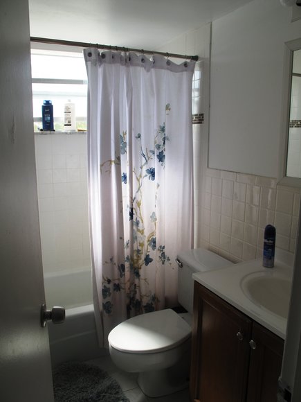 Image for US Bankruptcy Auction of 8 Residential Condominiums in the Beverly Building