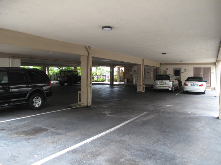 Image for US Bankruptcy Auction of Luxury Waterfront Condo in Hallandale Beach, FL