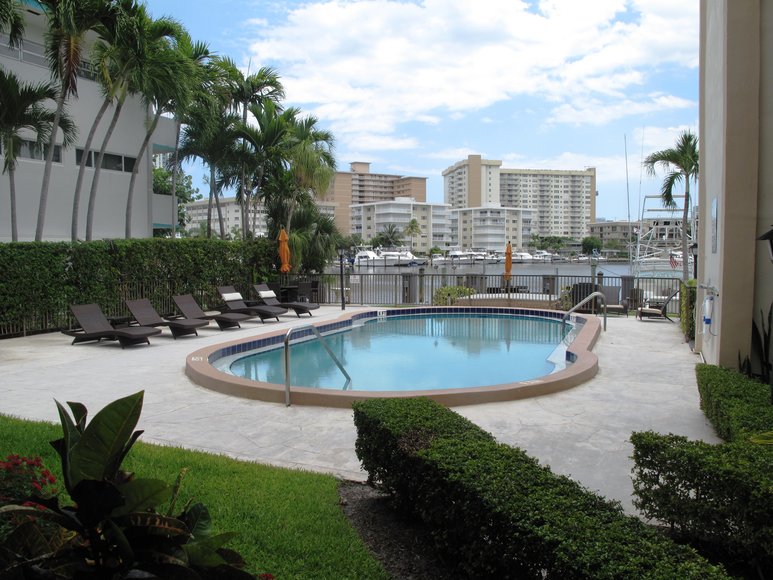 Image for US Bankruptcy Auction of Luxury Waterfront Condo in Hallandale Beach, FL