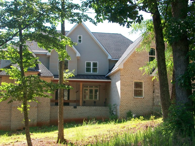 Image for TRUSTEE AUCTION: Highland Oaks (Forest, VA)