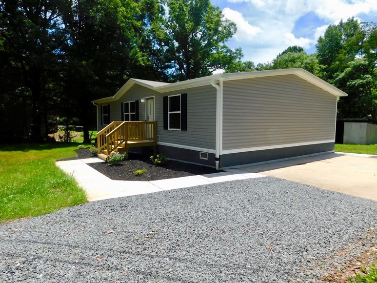 Image for New 3 BR/2 BA Clayton Home on 4.6 +/- Acres in Orange, VA--ONLINE ONLY BIDDING!!