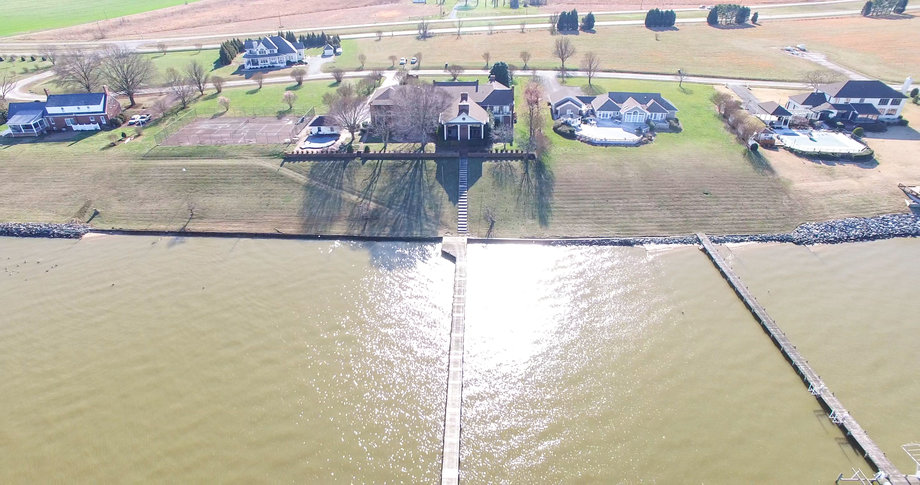 Image for 11 BR/12 BA Rappahannock River Front Mansion on 2.4 Acres on 