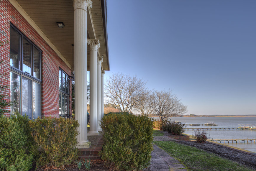 Image for 11 BR/12 BA Rappahannock River Front Mansion on 2.4 Acres on 
