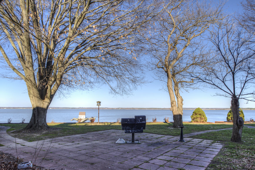 Image for 11 BR/12 BA Rappahannock River Front Mansion on 2.4 Acres on 