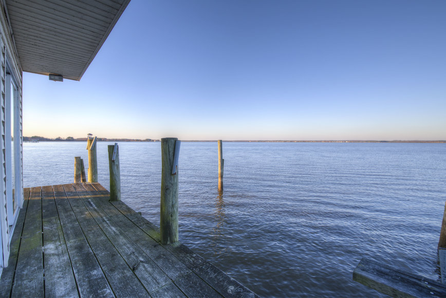 Image for 11 BR/12 BA Rappahannock River Front Mansion on 2.4 Acres on 