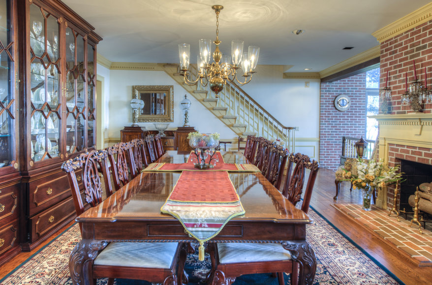 Image for 11 BR/12 BA Rappahannock River Front Mansion on 2.4 Acres on 