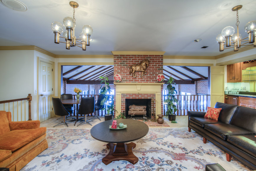 Image for 11 BR/12 BA Rappahannock River Front Mansion on 2.4 Acres on 