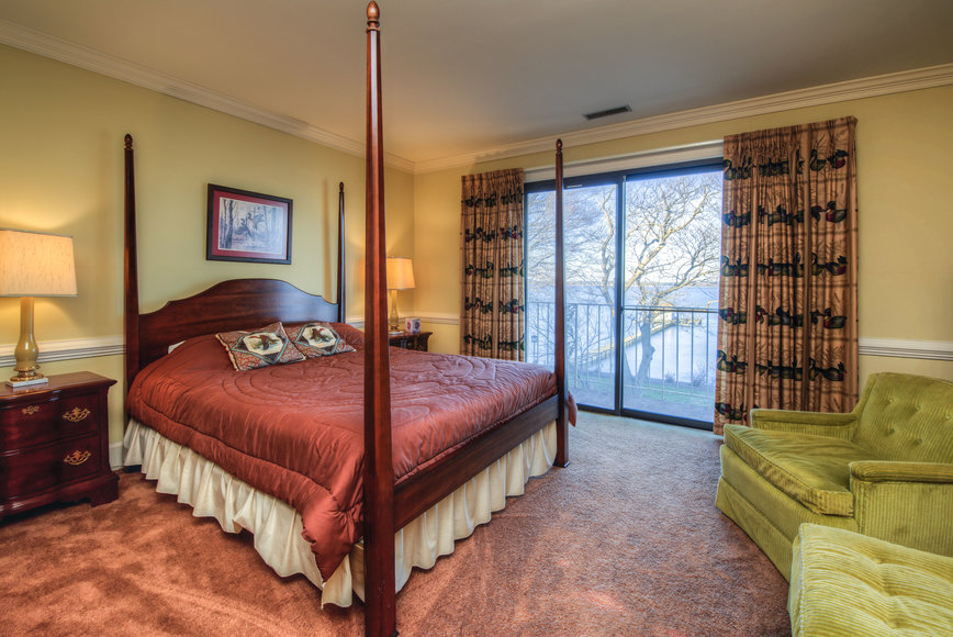 Image for 11 BR/12 BA Rappahannock River Front Mansion on 2.4 Acres on 