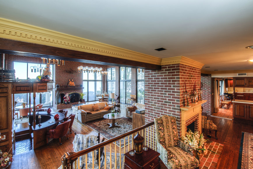 Image for 11 BR/12 BA Rappahannock River Front Mansion on 2.4 Acres on 