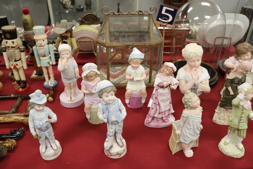 Image for Gallery Auction with Books, Postcards and Ephemera