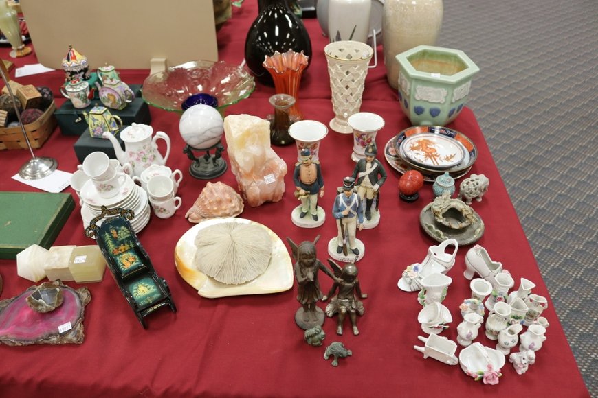 Image for Gallery Auction with Books, Postcards and Ephemera