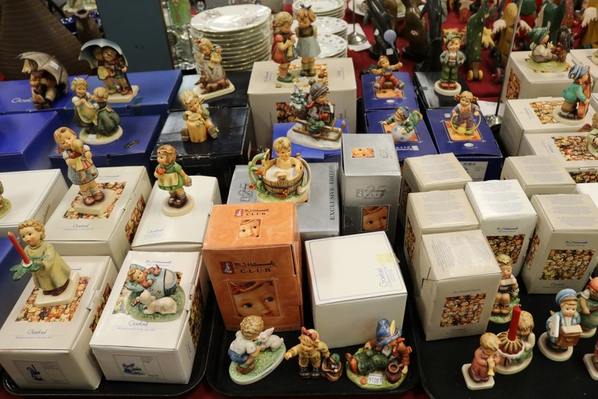 Image for Gallery Auction with Books, Postcards and Ephemera