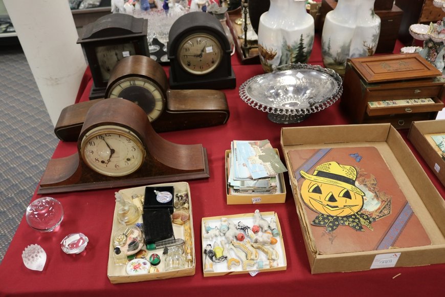 Image for Gallery Auction with Books, Postcards and Ephemera