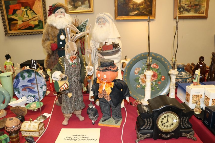 Image for Gallery Auction with Books, Postcards and Ephemera