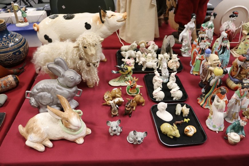 Image for Gallery Auction with Books, Postcards and Ephemera