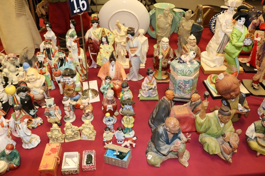 Image for Gallery Auction with Books, Postcards and Ephemera