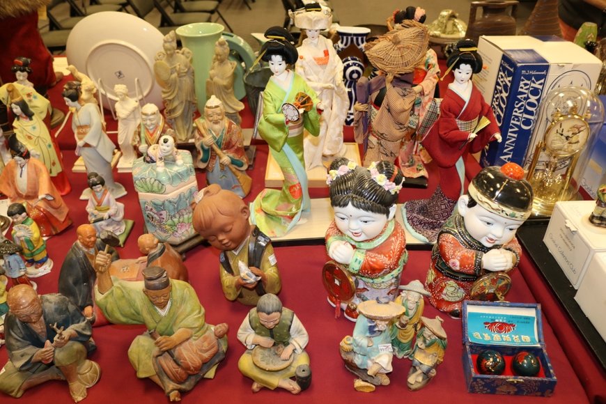 Image for Gallery Auction with Books, Postcards and Ephemera