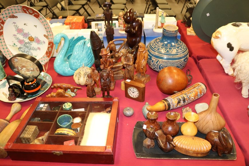 Image for Gallery Auction with Books, Postcards and Ephemera