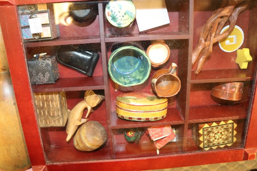 Image for Gallery Auction with Books, Postcards and Ephemera