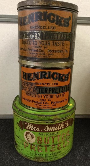 Image for Gallery Auction with Books, Postcards and Ephemera