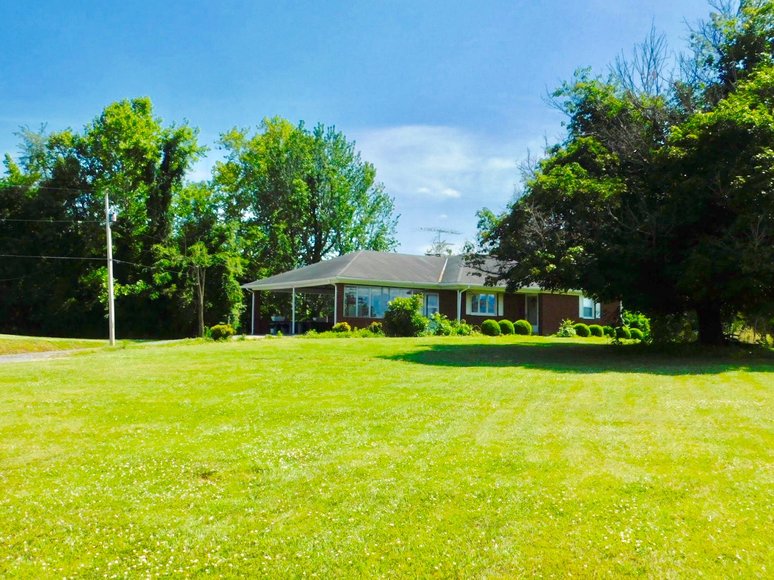 Image for Well Built 2 BR Brick Home w/Full Basement & Large Workshop on .84 +/- Acre Lot---SELLS to the HIGHEST BIDDER!!