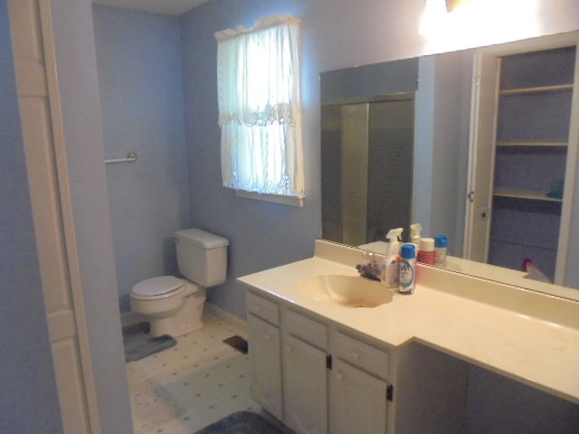 Image for CLOSED~REAL ESTATE AUCTION