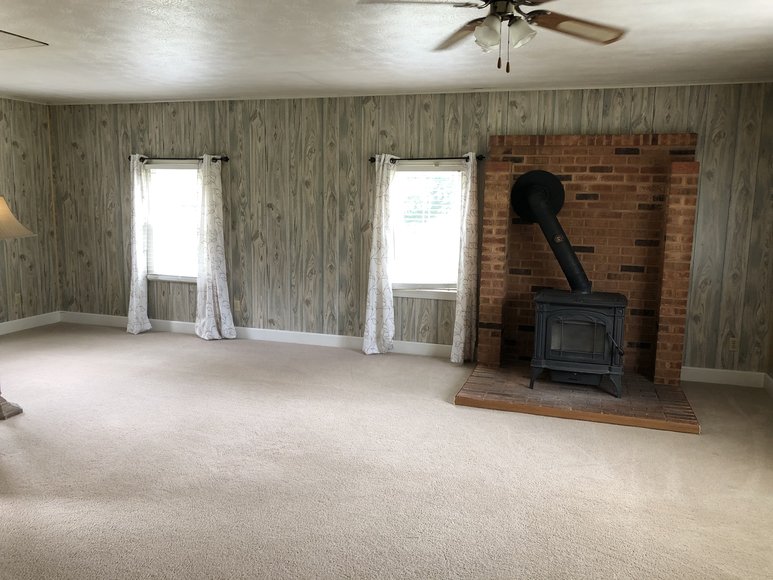 Image for 3 BR/1 BA Home on 9.2 +/- Acres Close to I-81 & James Madison University--ONLINE ONLY BIDDING!!