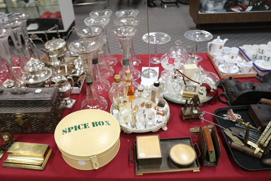 Image for Gallery Auction: 7-11-19