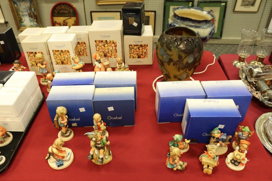 Image for Gallery Auction: 7-11-19