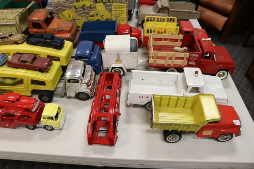 Image for Gallery Auction: 7-11-19