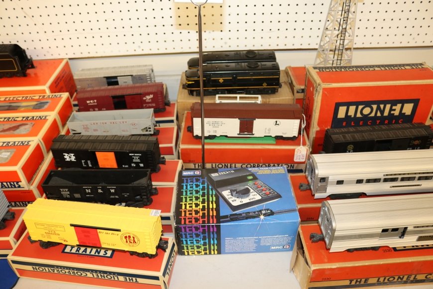 Image for Gallery Auction: 7-11-19