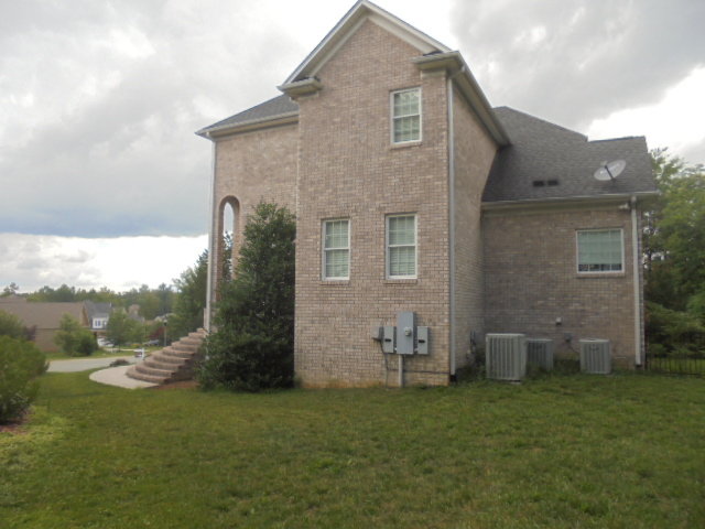 Image for Real Estate Auction~Custom Built 6/BR 5/BA Home in Burlington 