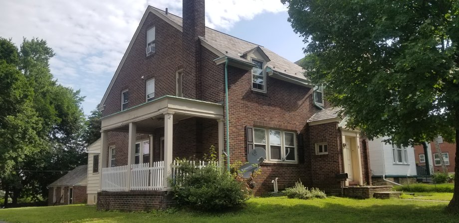 Image for Real Estate Investment Auction - 11 E. Walnut Street (Lebanon)