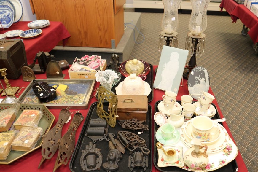 Image for Gallery Auction with Dolls: 8-8-19