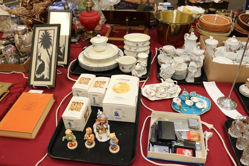 Image for Gallery Auction with Dolls: 8-8-19