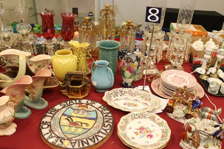 Image for Gallery Auction with Dolls: 8-8-19