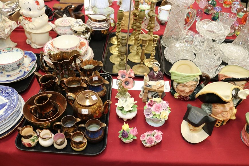 Image for Gallery Auction with Dolls: 8-8-19