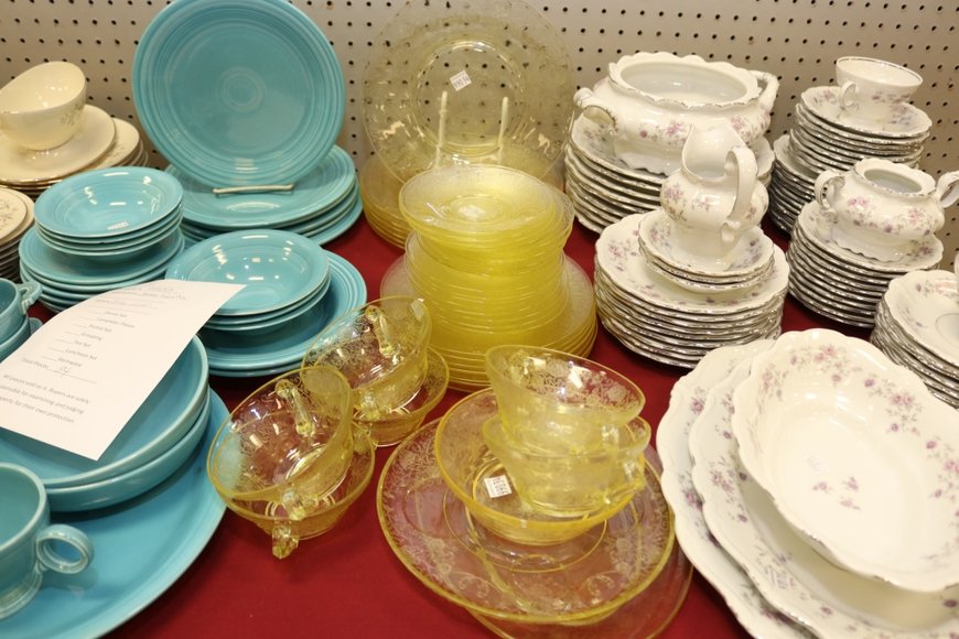 Image for Gallery Auction with Dolls: 8-8-19