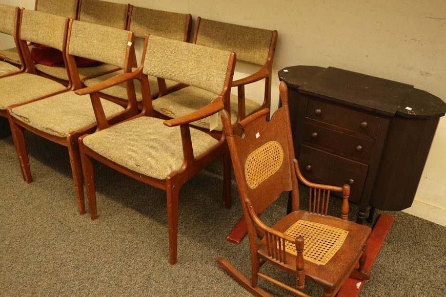 Image for Gallery Auction with Dolls: 8-8-19