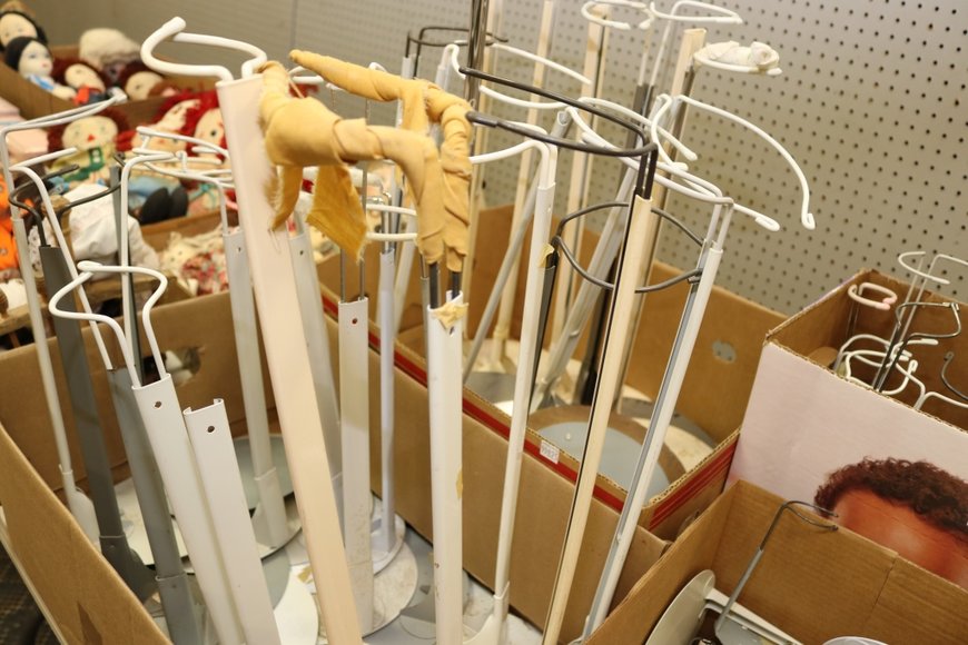 Image for Gallery Auction with Dolls: 8-8-19