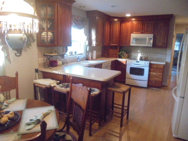 Image for REAL ESTATE (UNDER CONTRACT) & PERSONAL PROPERTY ESTATE AUCTION (Living & Deceased)~McLeansville